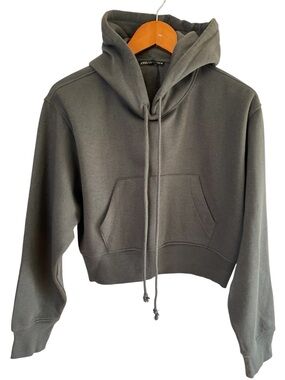 ZARA Cropped Hoodie Sweatshirt Women M Olive Green Drawstring Pocket